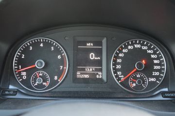 Volkswagen Caddy IV 1.4 TSI DSG BMT 7-Sitzer AHKNaviSHPD