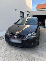 Volkswagen VW Golf 5 GTI - Volkswagen Golf aus 2006: GTI