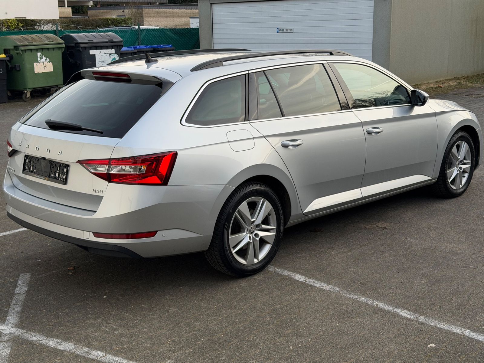Skoda Superb Combi Ambition 4x4 VIRTUAL|ACC|AHK|R.KAM imagem 3