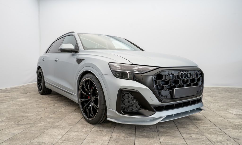 Image of Audi Q8