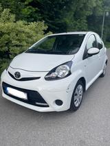 Toyota Aygo - Toyota Aygo (X) in Augsburg