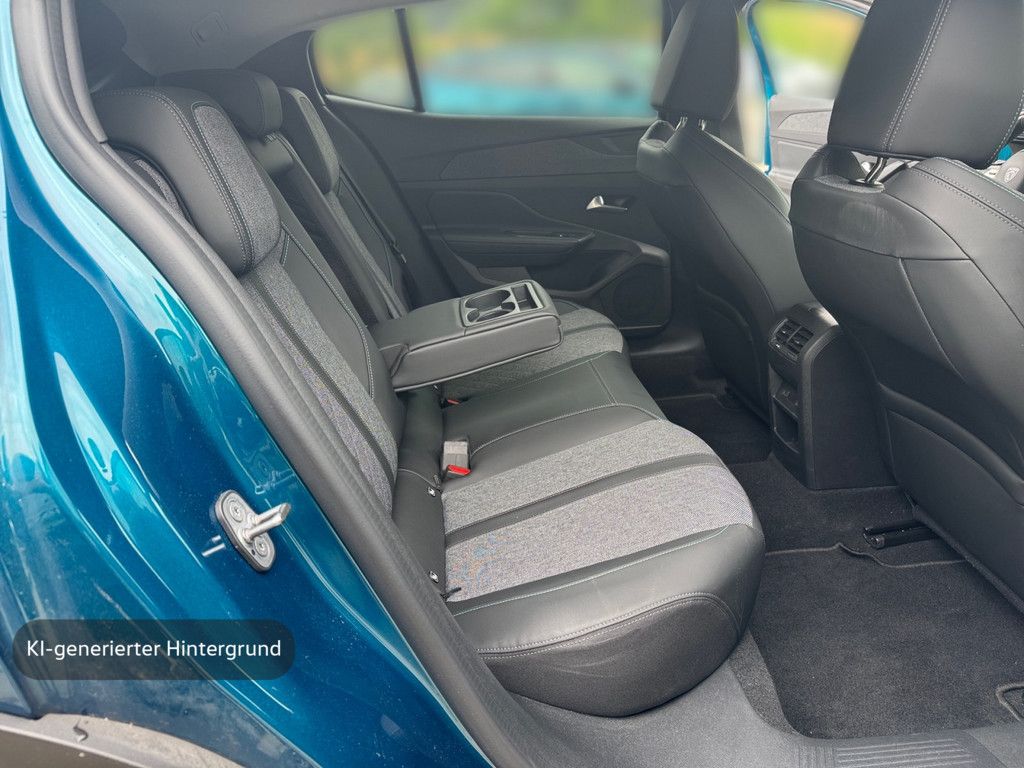 Peugeot 408 - Bild 12