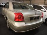 Toyota Avensis 2.4 Executive AUTOMATIK KLIMA SHZ TEMPOM - Toyota Avensis: 2.4