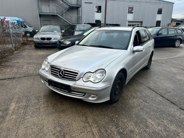 Mercedes-Benz C 220 C -Klasse T-Modell C 220 T CDI