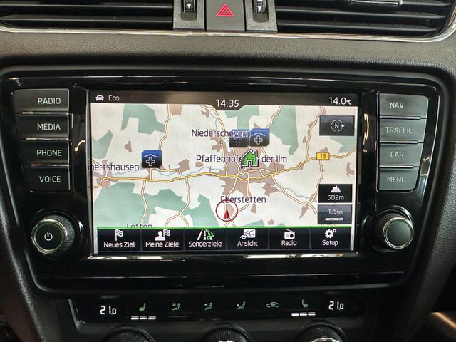 Skoda Octavia Scout*ACC*NAVI*AHK*PANO*2-Zonen*