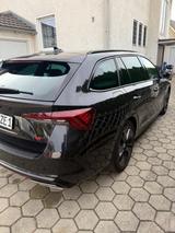 Skoda Octavia 2.0 TSI DSG RS PLUS COMBI RS PLUS - Skoda Octavia: RS Plus