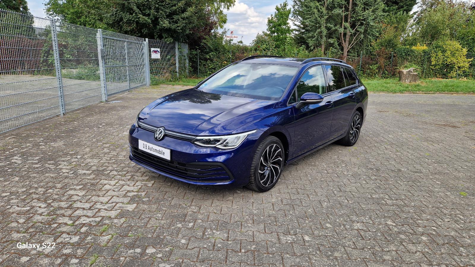 Volkswagen Golf VIII Variant Life 1.5 TSi Rf LED ACC AVI