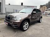 BMW X5 xDrive30d**Panorama** - BMW X5 aus 2012 mit Diesel-Antrieb
