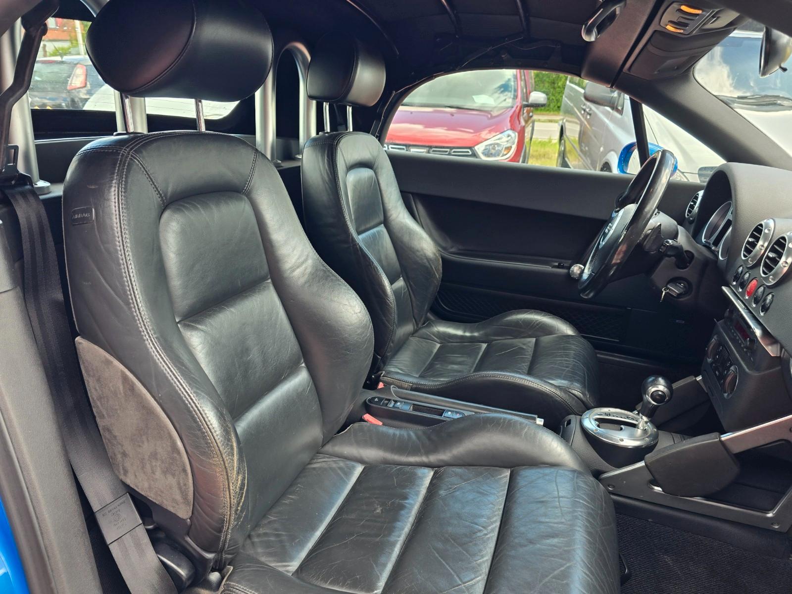 Audi TT  Roadster 3.2   quattro
