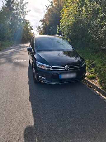 Volkswagen Touran 2.0 TDI 7 Sitzplätze gep...