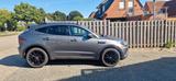Jaguar E-Pace D180 R-DYNAMIC SE AWD Auto R-DYNAMIC SE - Jaguar E-PACE SE mit Diesel-Antrieb