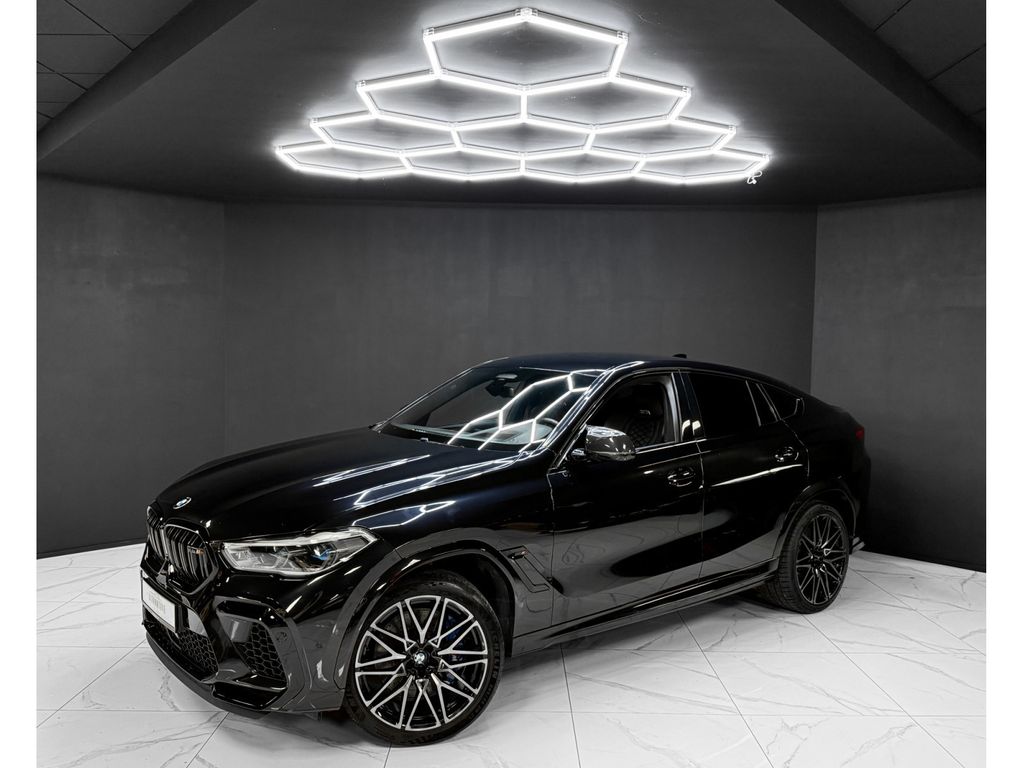 Image of BMW X6 M