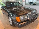 Mercedes-Benz 230CE im Top Sammlerzustand sehr gepflegt - Mercedes-Benz 230: 230ce
