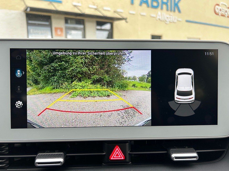 Fahrzeugabbildung Hyundai IONIQ 5 58kWh BASIS EFFI-P 1HD GARANTIE NAV+LED+