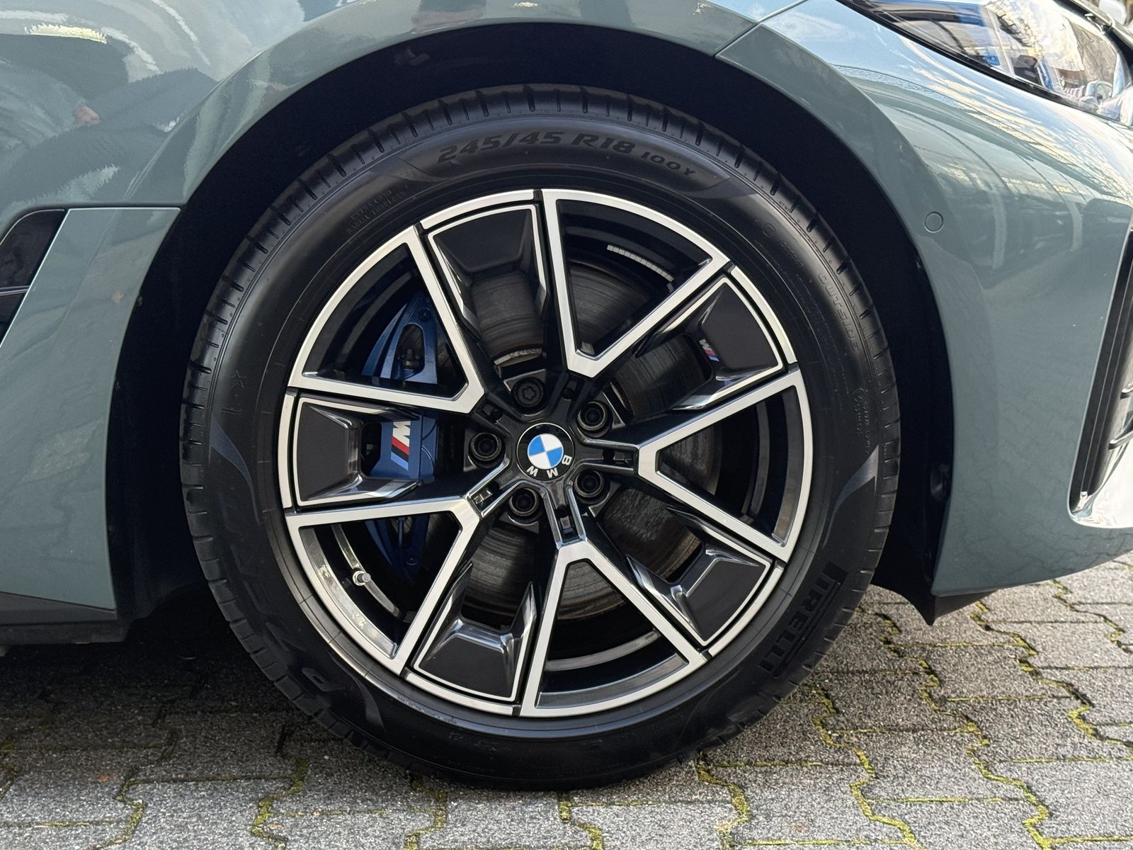 BMW i4 - Bild 13