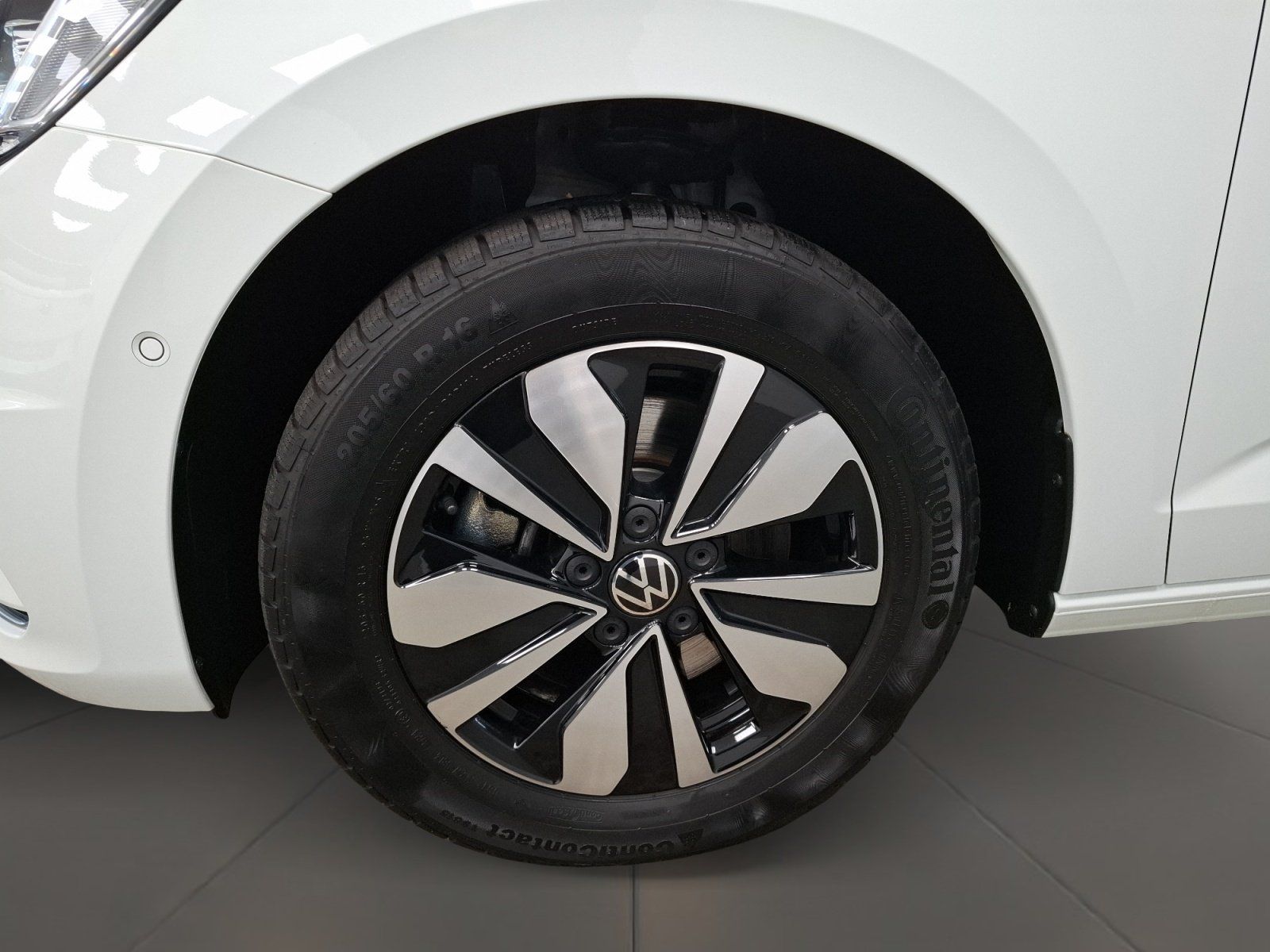 Volkswagen Touran - Bild 5