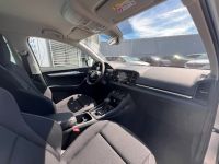 SKODA Karoq 1.5 TSI DSG SHZ TEMP AHK KAM LED 5J GAR bei Autohaus Landmann & Maier OHG