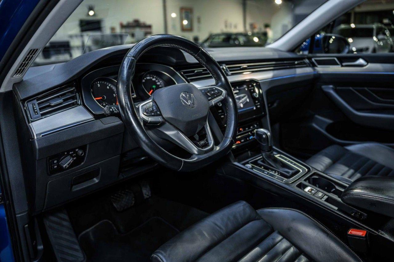 Volkswagen Passat 2.0 TDI DSG Elegance 2x R-Line AHK STAHZG
