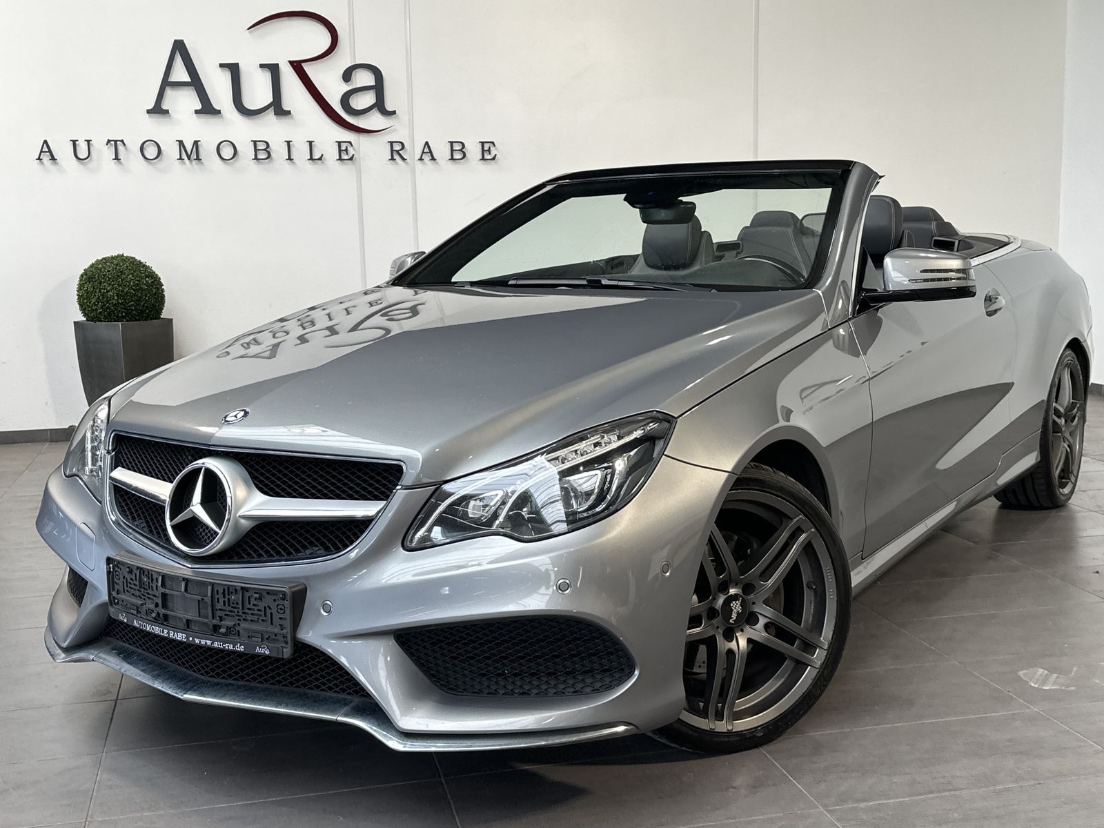 Fahrzeugabbildung Mercedes-Benz E 250 CDI Cabrio AMG-Line NAV+LED+SHZ+PP+18ZOLL
