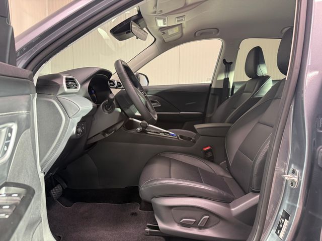 ZS Luxury 1.5 Hybrid + 145 kW KAM SHZ LED
