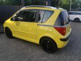 Peugeot 1007 - Peugeot 1007 aus 2006