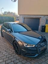 Audi S3 2.0 TFSI S tronic quattro Sportback - - Audi S3: Schiebedach