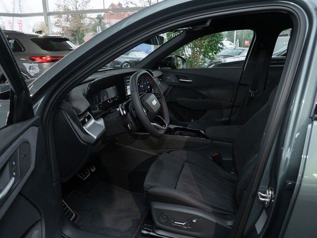 Audi Q3 SUV TFSI S line TECH-PRO+HUD+AHK+360°+SO