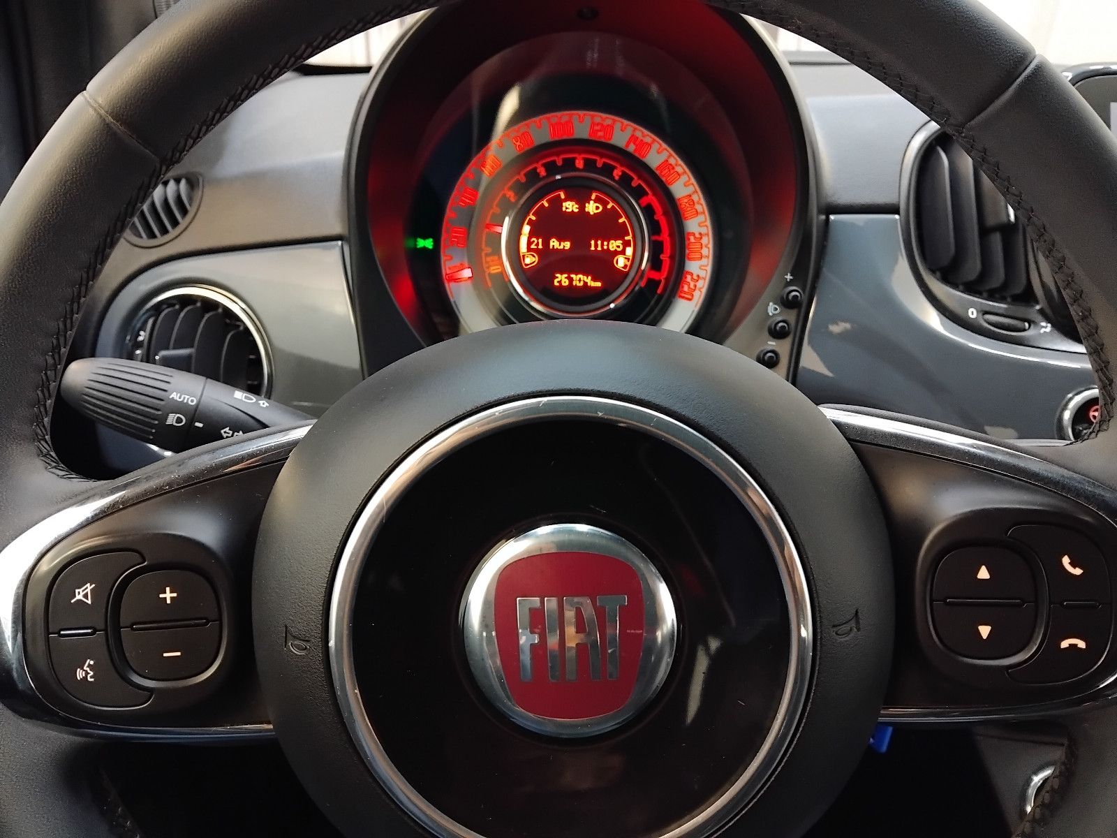 Fiat 500 (04/2021, Benzin)
