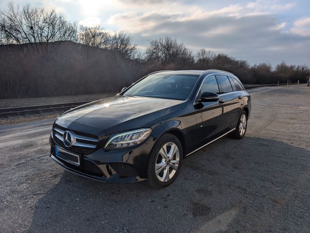 Mercedes-Benz C 220 C -Klasse T-Modell C 220 T d 4Matic