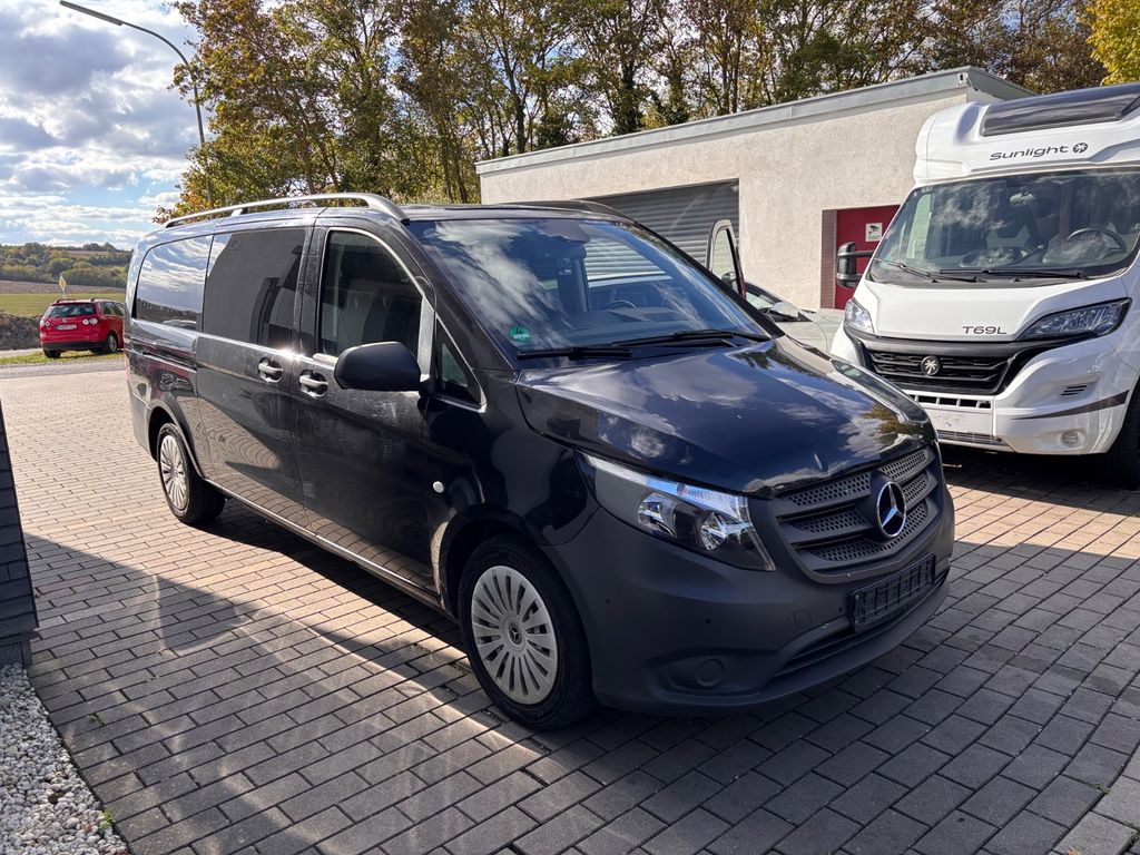 Image of Mercedes-Benz Vito