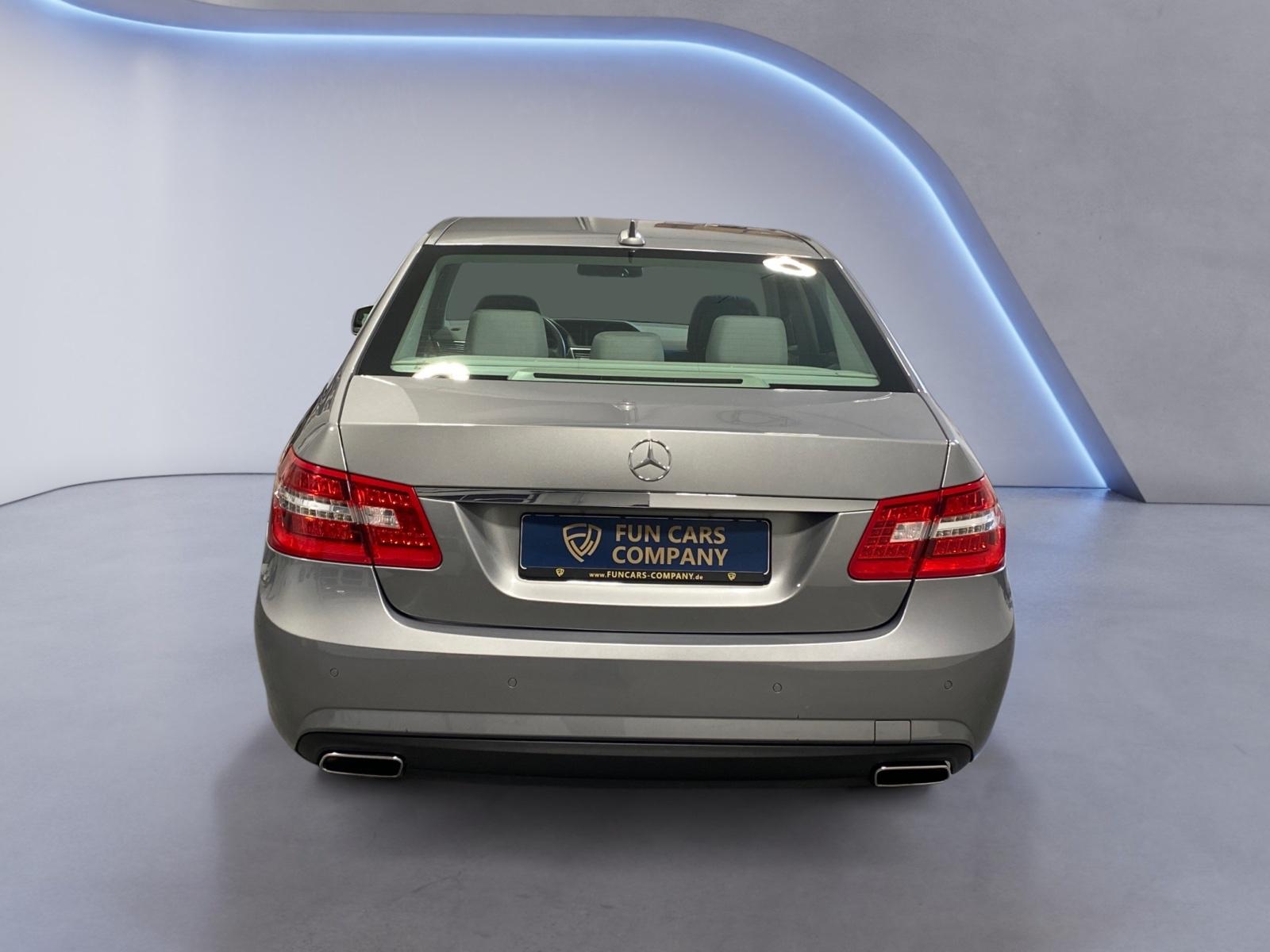 Mercedes-Benz E200 CDI Lim. BlueEfficiency, NAVI, PDC, BIXENON