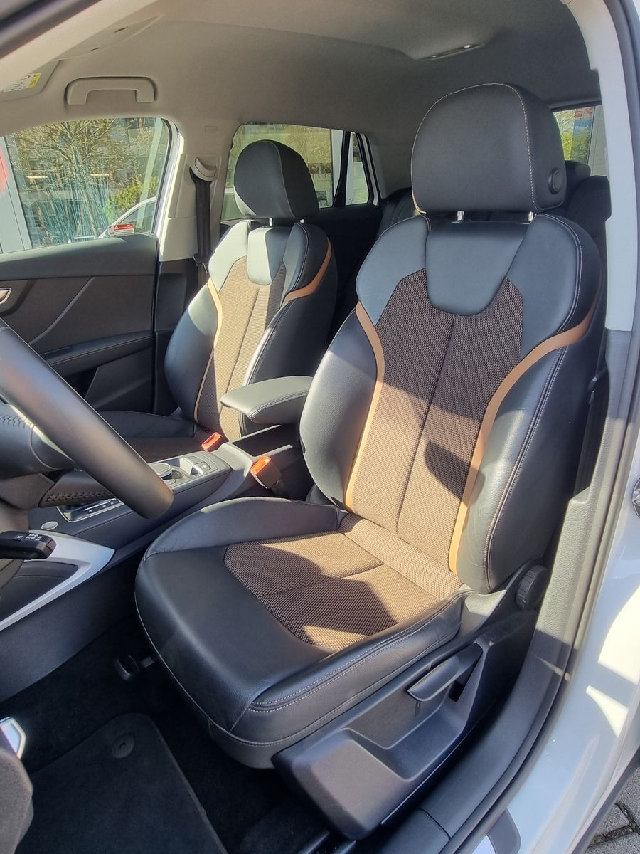 Fahrzeugabbildung Audi Q2 35 TFSI S tronic design LED NAVI PDC
