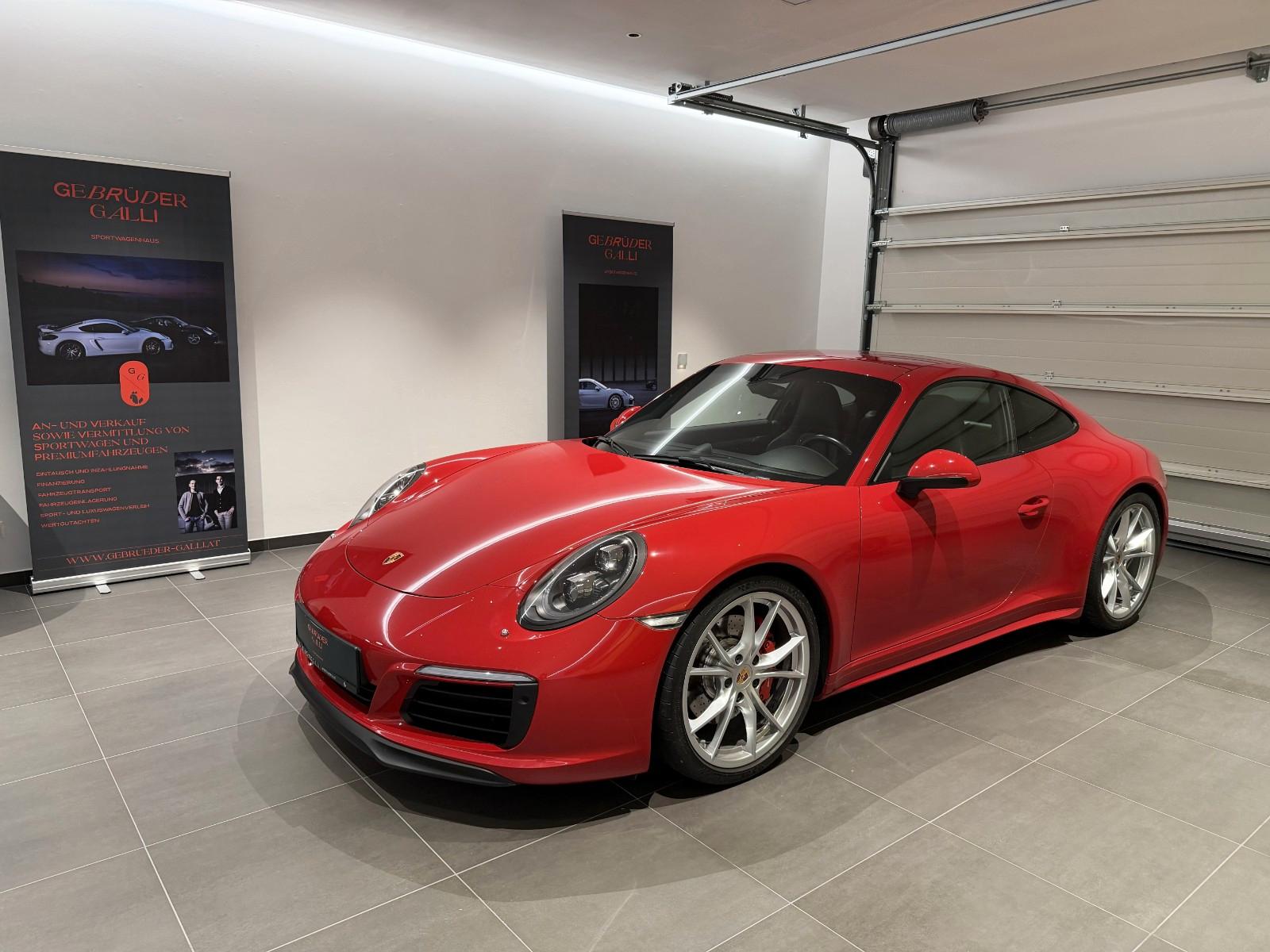 Porsche 911 Carrera 4 S