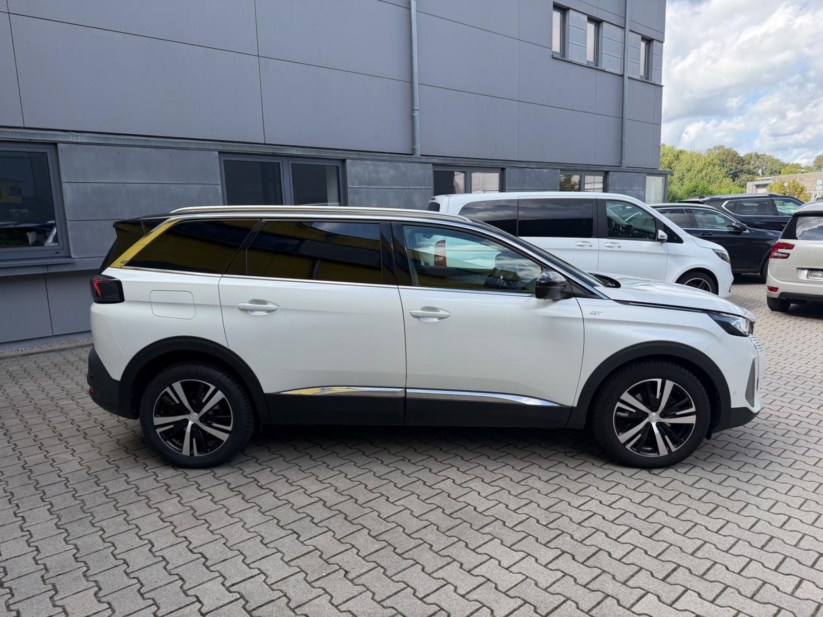 Peugeot 5008 GT 7 SITZER /LEDER/NAVI/LED/PANO/KAMERA, миниатюра 8