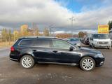 Volkswagen Passat Variant Highline BlueMotion/Ahk/Shz/2.Han - Volkswagen Passat aus 2012