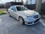 Mercedes-Benz CLK 320 AMG Paket mit Duplex Sportauspuffanlage - Mercedes-Benz CLK 320: Sport