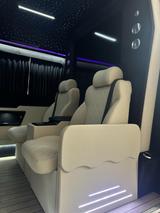 Mercedes-Benz Sprinter 319 CDI L 4x4/VIP/8+1/TV/EXCLUSIV SEATS - Mercedes-Benz Sprinter: Allradantrieb, Van