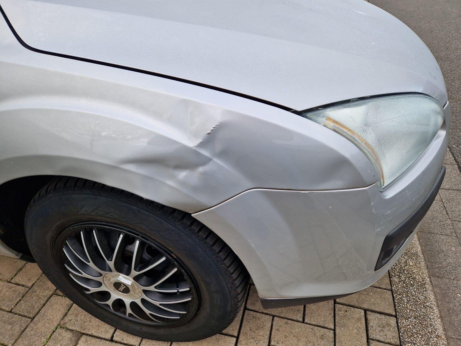 Ford Focus 2006 — photo 7