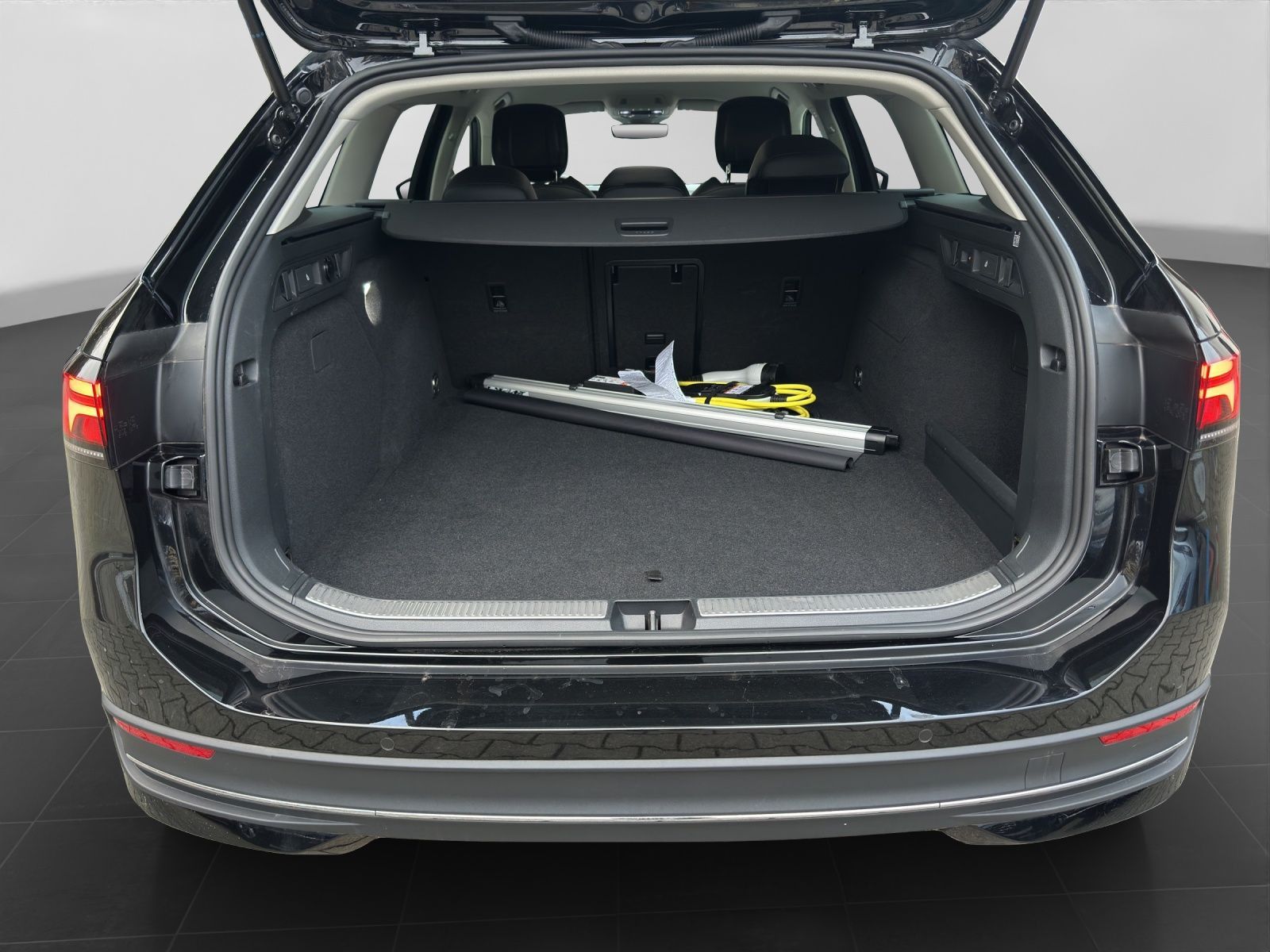 Volkswagen Passat Variant - Bild 17