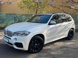 BMW X5 xDrive40d M-SPORTPAKET/PANORAMA/SOFT CLOSE - BMW X5: Xdrive40d M Sport
