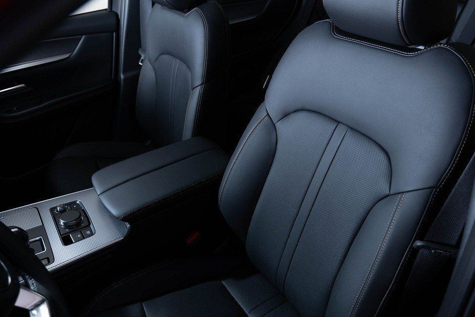 Fahrzeugabbildung Mazda CX-60 3.3d 254PS HOMURA P-GSD DA-P CON-P PRE-COM