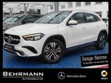Mercedes-Benz GLA 180 Progressive +Panorama+AHK+Distronic+LED+