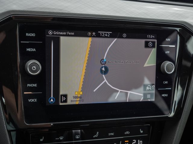 Passat Variant 2.0 TDI Business SHZ NAVI ACC LED