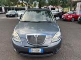 Lancia Ypsilon 1.3 MJT 75 CV Argento - Lancia Ypsilon Argento mit Diesel-Antrieb