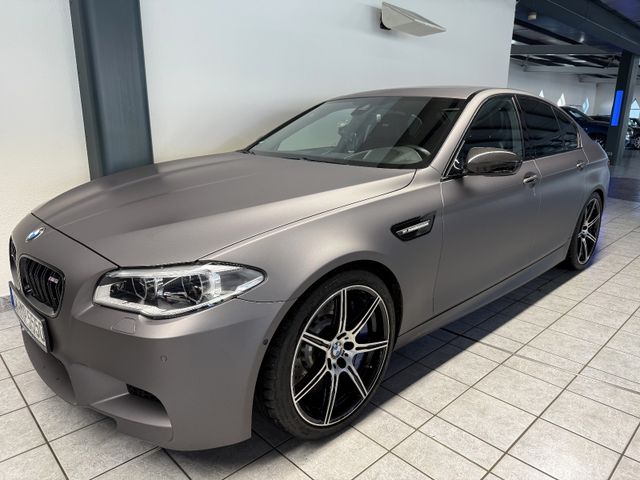 BMW M5 Lim. Competition 1 von 200 Carbon FOLIERT