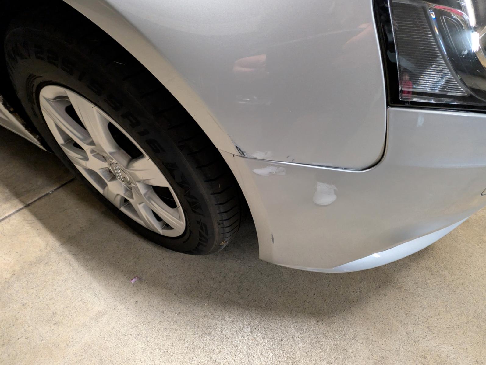 Audi A4 2009 — photo 8