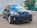 Peugeot 207 CC Cabrio-Coupe Roland Garros  Navi TÜV Neu - Peugeot 207 mit Benzin-Antrieb: Cabrio, Garros Roland