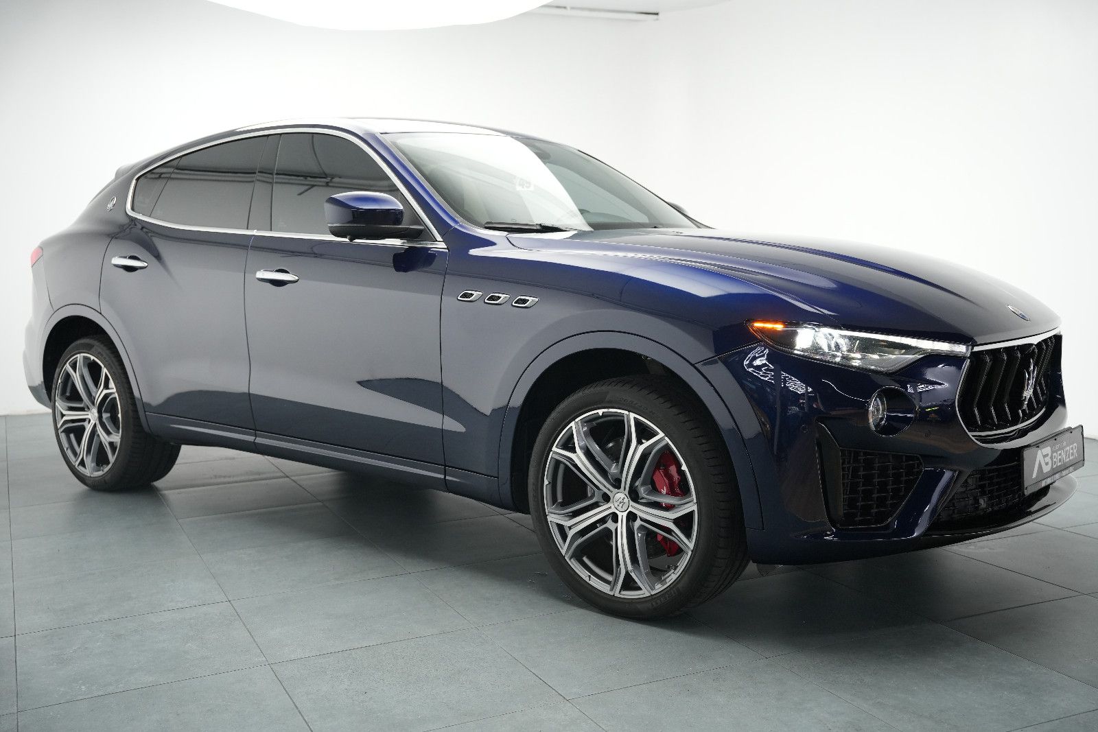 Fahrzeugabbildung Maserati Levante Diesel/GRANSPORT/LED/360°/MEMORY