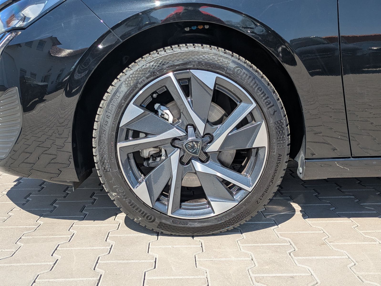 Fahrzeugabbildung Peugeot 308 Allure 1.2 AHK*360°KAMERA*ACC*LED*GARANTIE