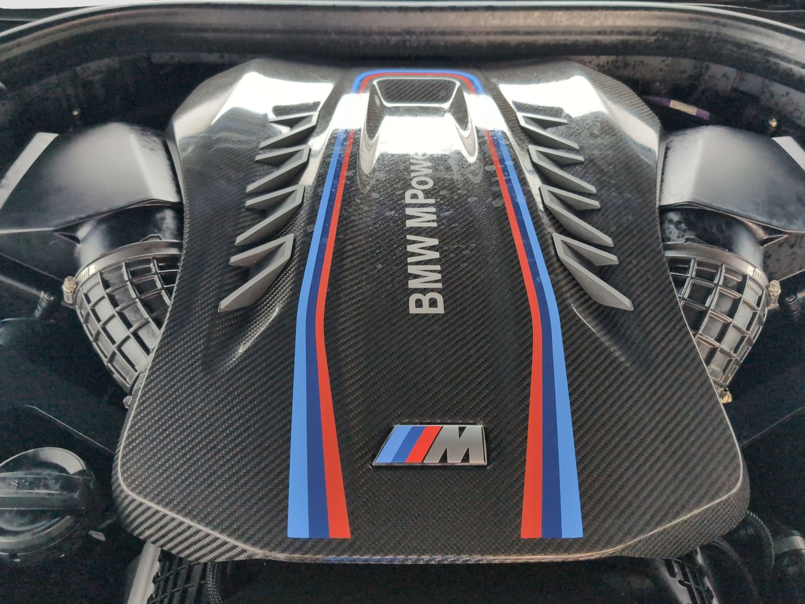 BMW X6 M - Bild 16